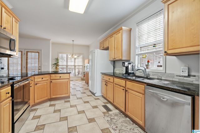 6505 OAK CREST COVE, Hoover, AL 35244