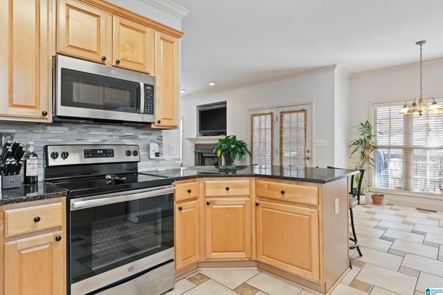 6505 OAK CREST COVE, Hoover, AL 35244