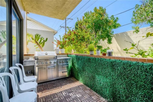 335 Concord D, Glendale, CA 91203