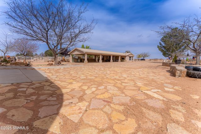 7650 Cortez Drive, Las Cruces, NM 88011