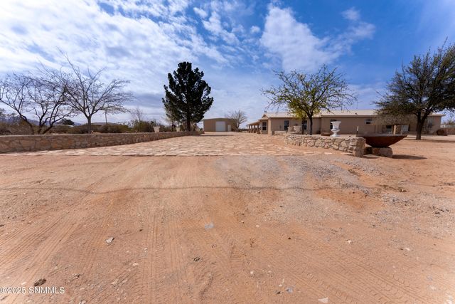7650 Cortez Drive, Las Cruces, NM 88011