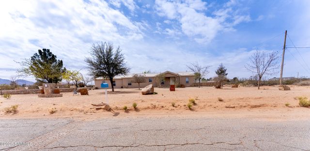 7650 Cortez Drive, Las Cruces, NM 88011