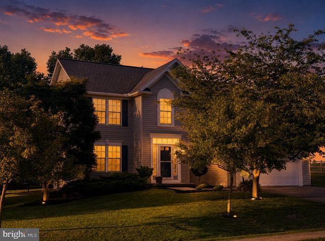 201 ELEAH'S XING, Greencastle, PA 17225