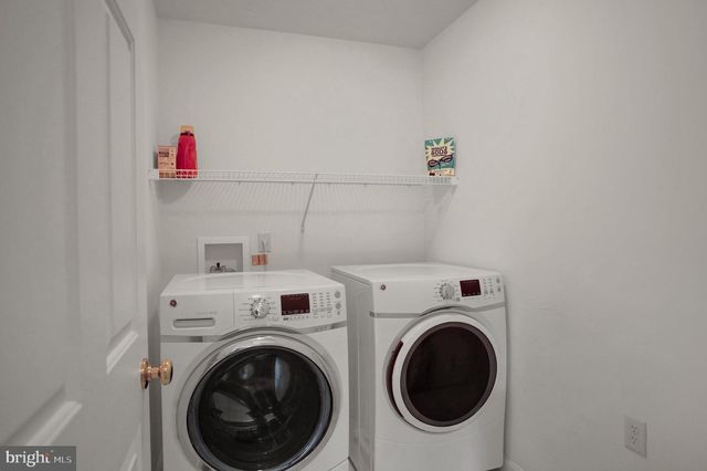 201 ELEAH'S XING, Greencastle, PA 17225