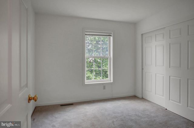 201 ELEAH'S XING, Greencastle, PA 17225