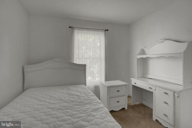201 ELEAH'S XING, Greencastle, PA 17225