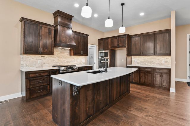 367 Knightsway, Billings, MO 65610