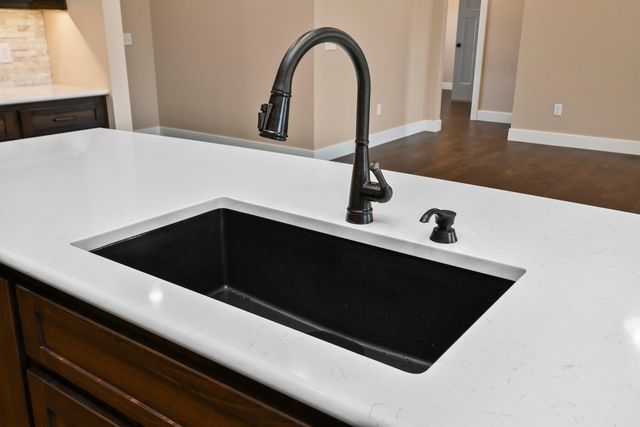 367 Knightsway, Billings, MO 65610