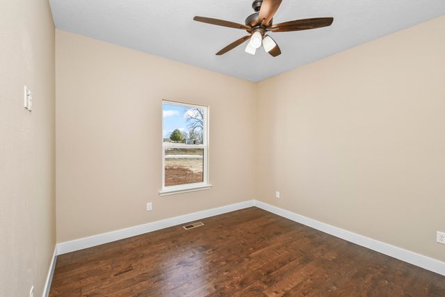 367 Knightsway, Billings, MO 65610