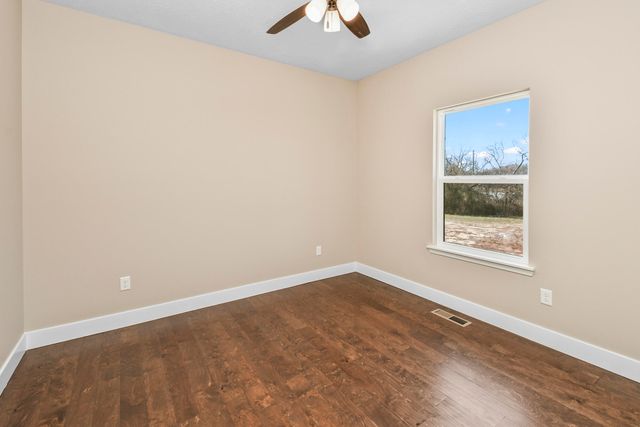 367 Knightsway, Billings, MO 65610