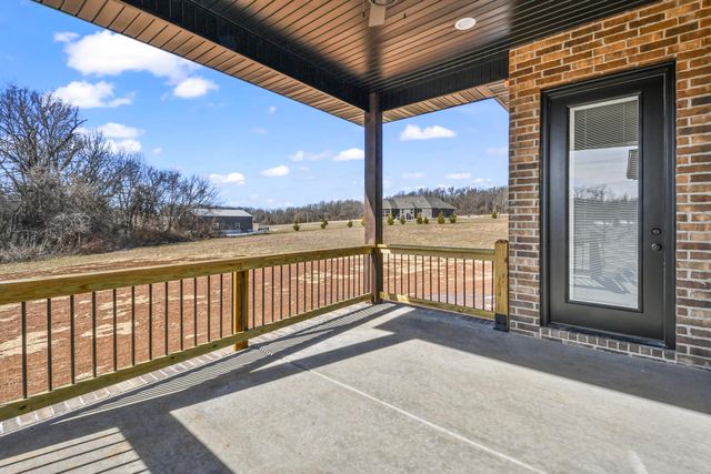 367 Knightsway, Billings, MO 65610