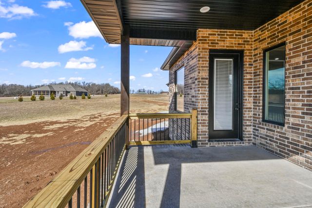 367 Knightsway, Billings, MO 65610