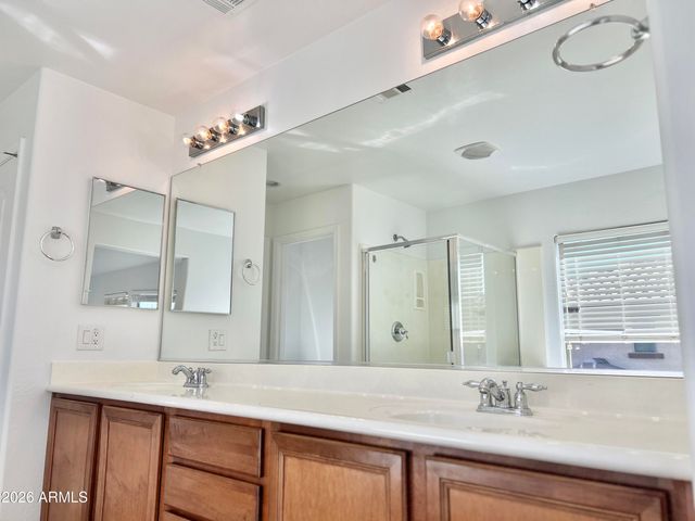 3317 E CARLA VISTA Drive, Gilbert, AZ 85295