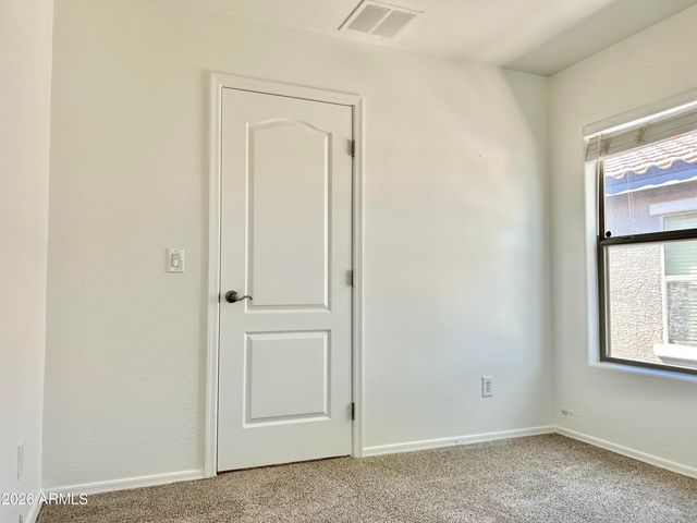 3317 E CARLA VISTA Drive, Gilbert, AZ 85295