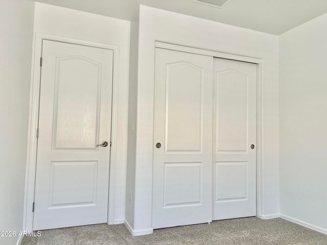 3317 E CARLA VISTA Drive, Gilbert, AZ 85295