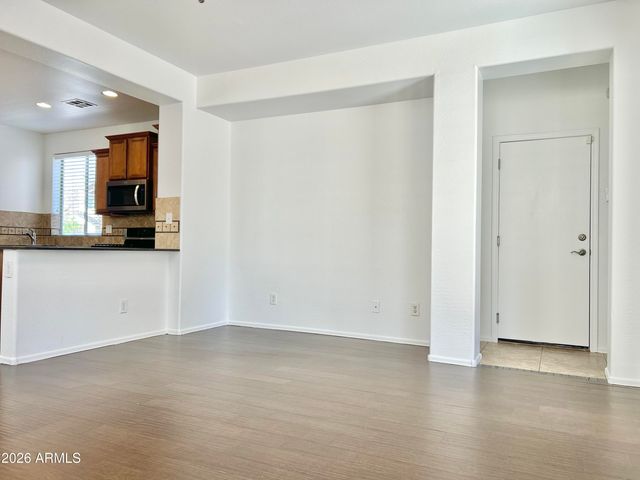 3317 E CARLA VISTA Drive, Gilbert, AZ 85295