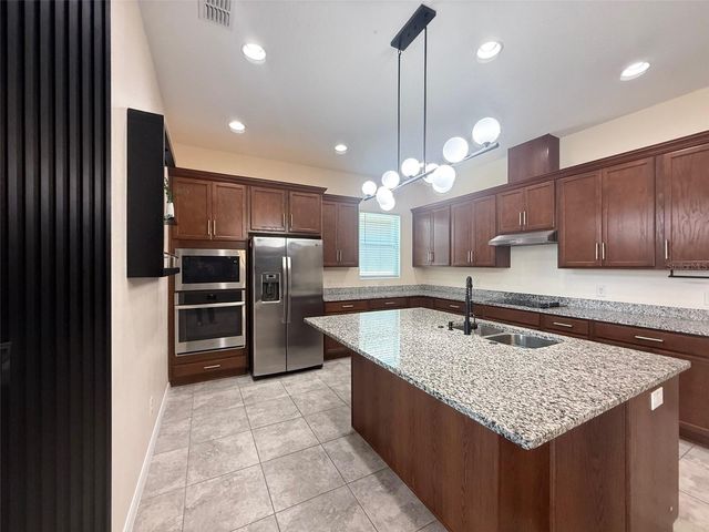 2074 BRILLANTE DRIVE, St Cloud, FL 34771
