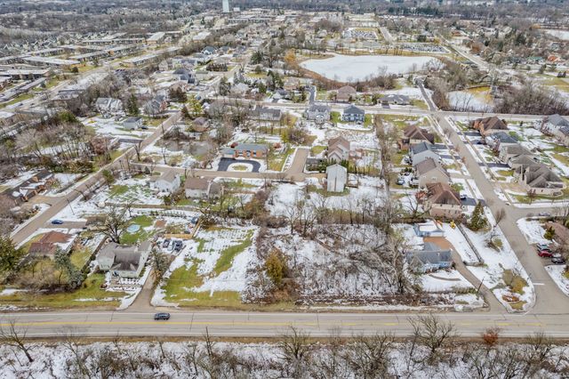 1309 W Dundee Road, Palatine, IL 60074