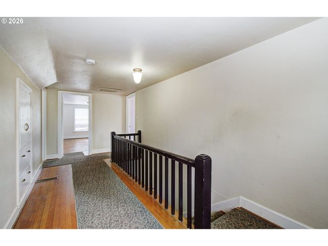 2814 WASHINGTON St, Vancouver, WA 98660