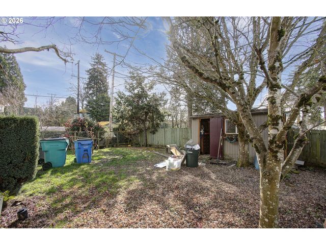 2814 WASHINGTON St, Vancouver, WA 98660