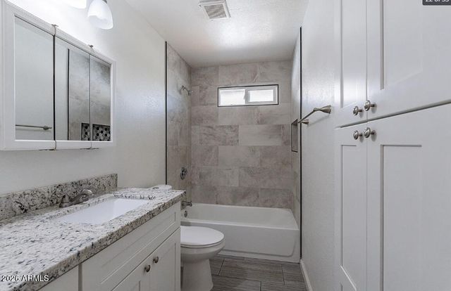 1262 E HERMOSA Drive, Tempe, AZ 85282
