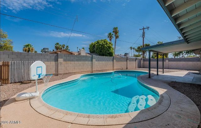 1262 E HERMOSA Drive, Tempe, AZ 85282