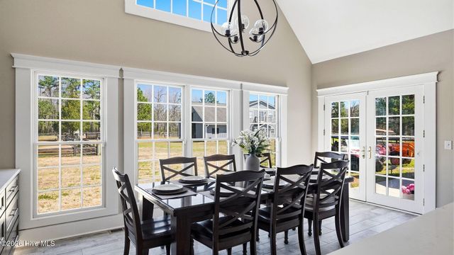 860 Lakebay Road, Vass, NC 28394