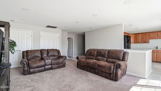 860 Lakebay Road, Vass, NC 28394