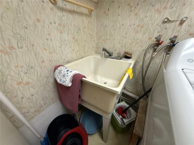 5770 CHIPOLA CIRCLE, Orlando, FL 32839