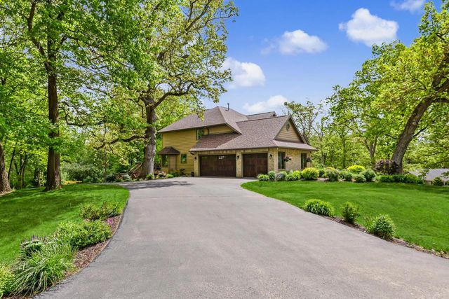 225 Ridge Line ROAD, Burlington, WI 53105