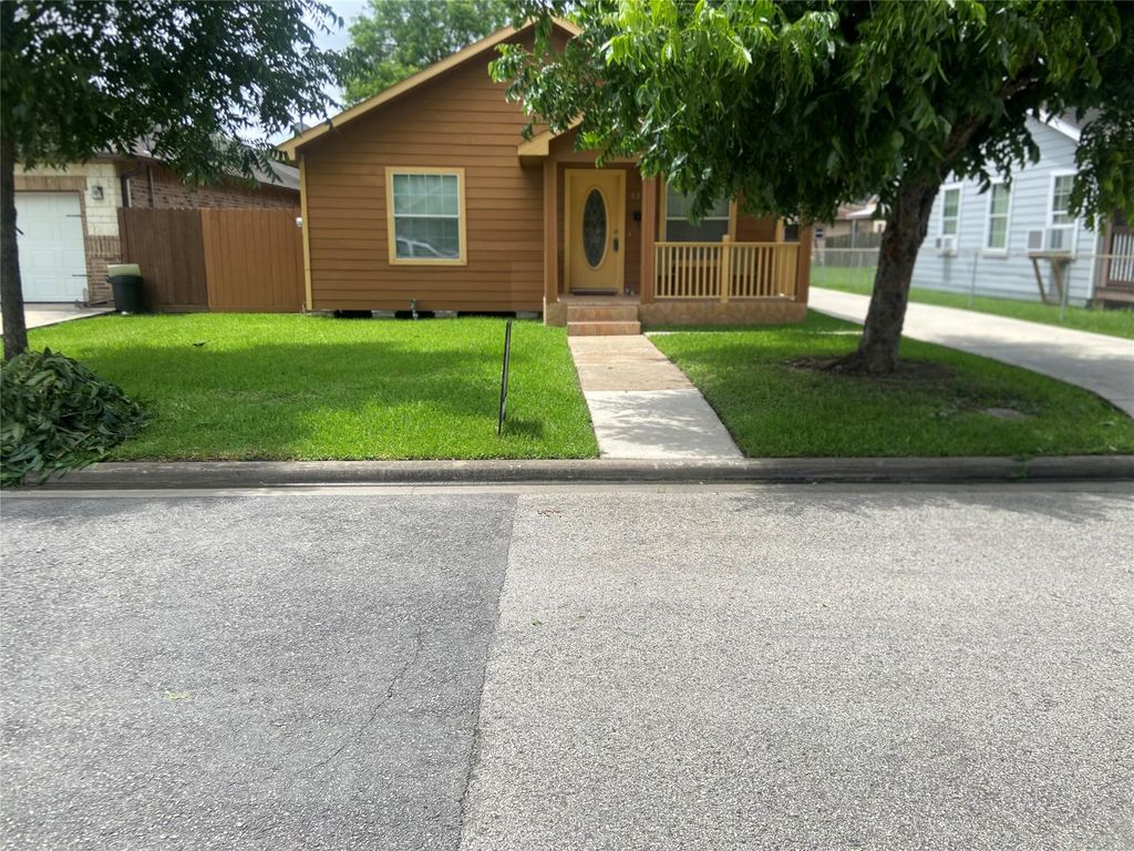 1204 9th Street, Galena Park, TX 77547