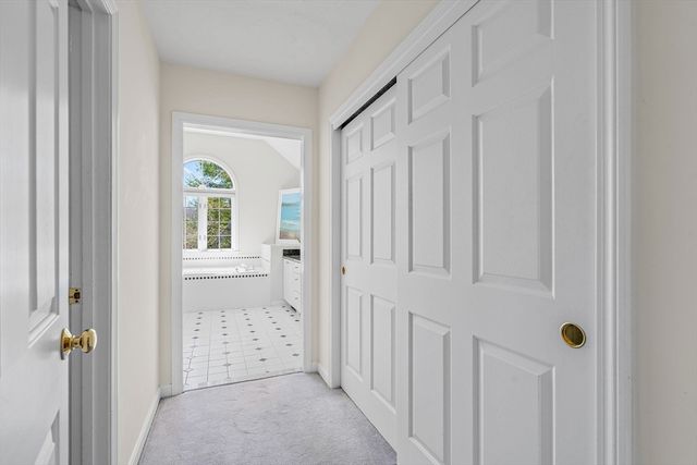 7 Woodfield Road, Acton, MA 01720