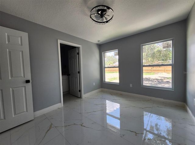 2615 E 38TH AVENUE, Tampa, FL 33610