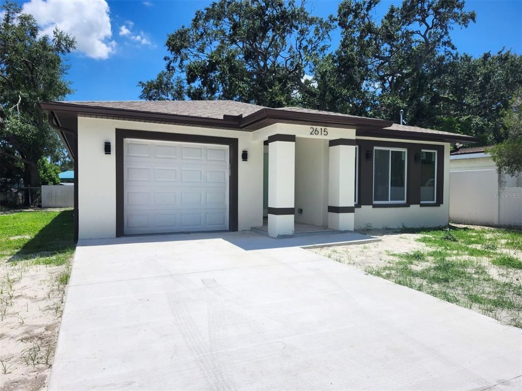 2615 E 38TH AVENUE, Tampa, FL 33610