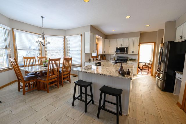 370 Beecher Road, Gahanna, OH 43230