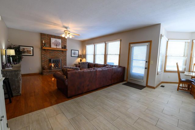 370 Beecher Road, Gahanna, OH 43230