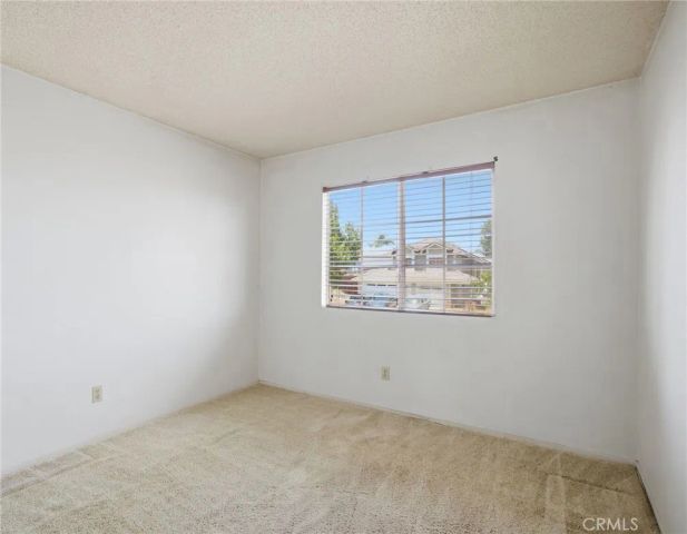 16514 Mountain, Lake Elsinore, CA 92530