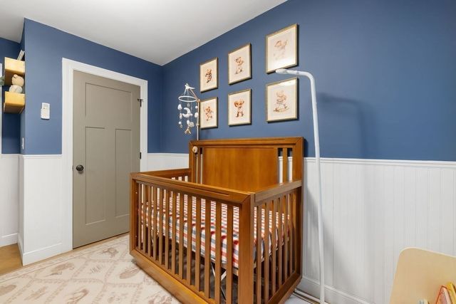 337 Chelsea St 1, Boston, MA 02128