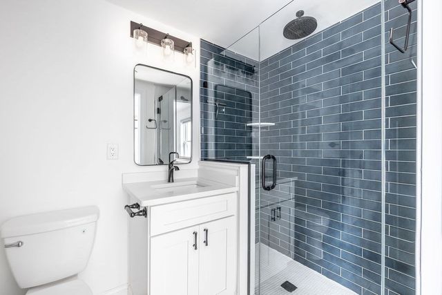 337 Chelsea St 1, Boston, MA 02128