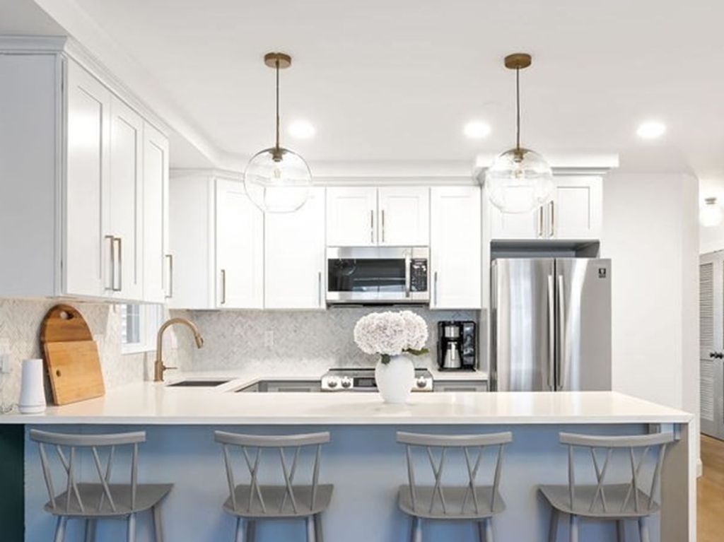 337 Chelsea St 1, Boston, MA 02128