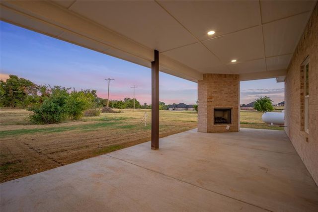2451 Wind River Circle, Blanchard, OK 73010