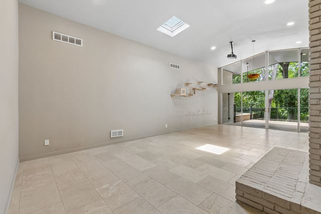 13321 Purple Sage Road, Dallas, TX 75240