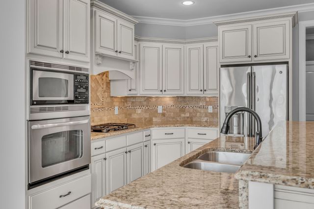 1063 Gadwall Cir, Hendersonville, TN 37075