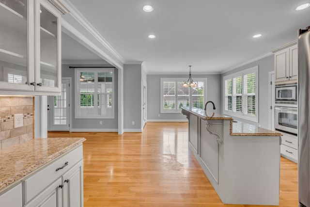 1063 Gadwall Cir, Hendersonville, TN 37075