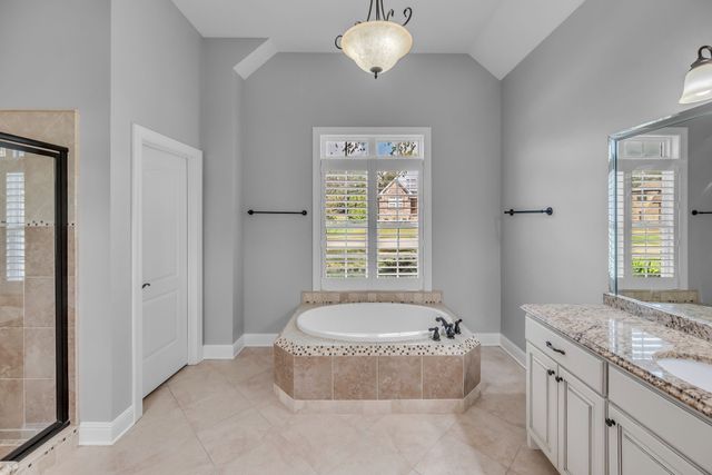 1063 Gadwall Cir, Hendersonville, TN 37075