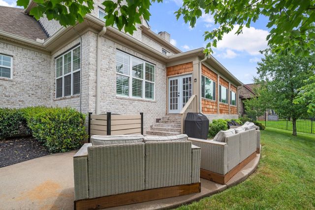 1063 Gadwall Cir, Hendersonville, TN 37075