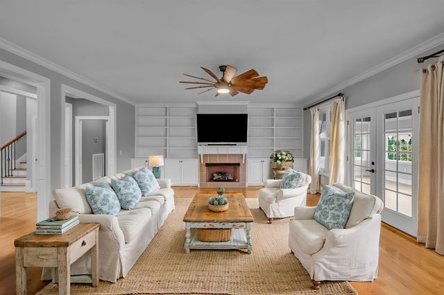 1063 Gadwall Cir, Hendersonville, TN 37075