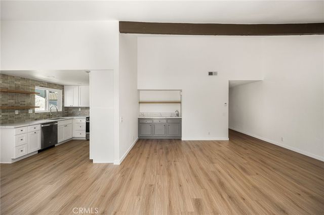 18571 Vallarta Drive, Huntington Beach, CA 92646