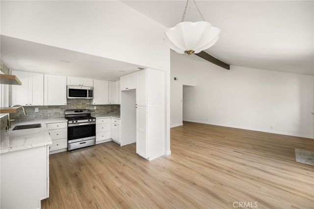18571 Vallarta Drive, Huntington Beach, CA 92646