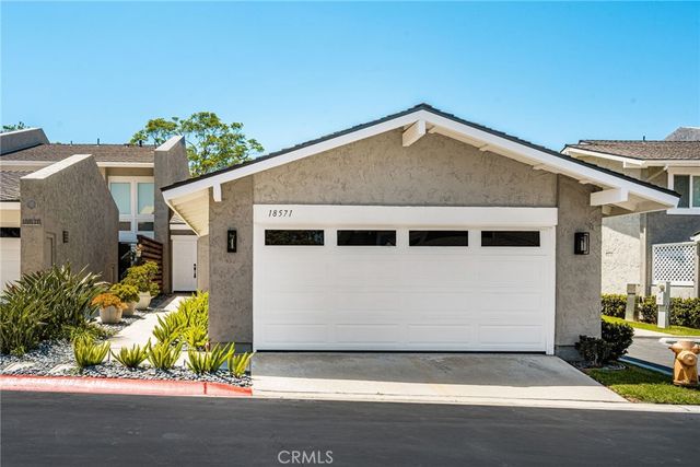 18571 Vallarta Drive, Huntington Beach, CA 92646
